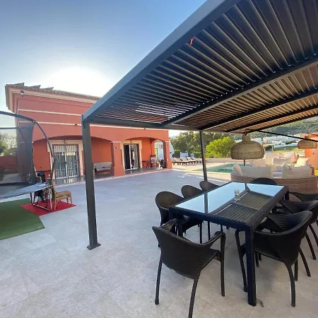 Holiday home Casa Delfina *