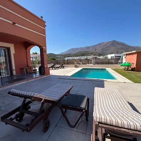 Casa Delfina * Эстепона